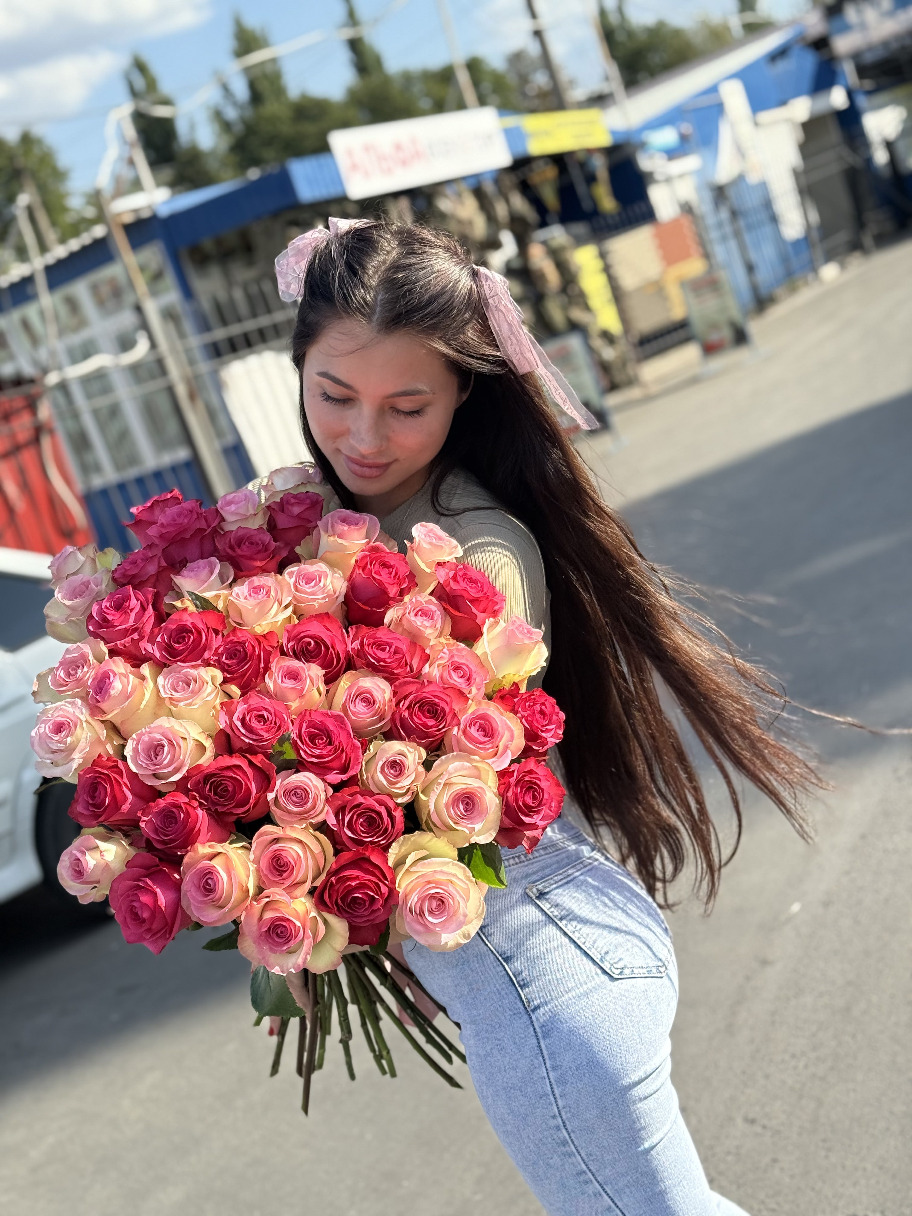 Цветы на любой случай — купить в Харцызске